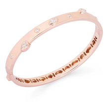 Load image into Gallery viewer, Scattered Bezel Solitaire Diamonds Bangle
