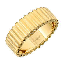 Load image into Gallery viewer, Striped Gold Ring
