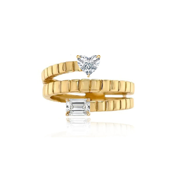 Solitaire Diamonds Striped Swirl Golden Ring