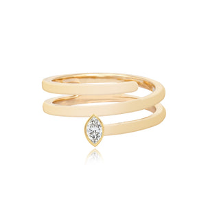 Solitaire Diamond Gold Swirl Ring