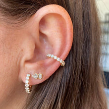 Load image into Gallery viewer, Large Diamonds All Around Cuff
